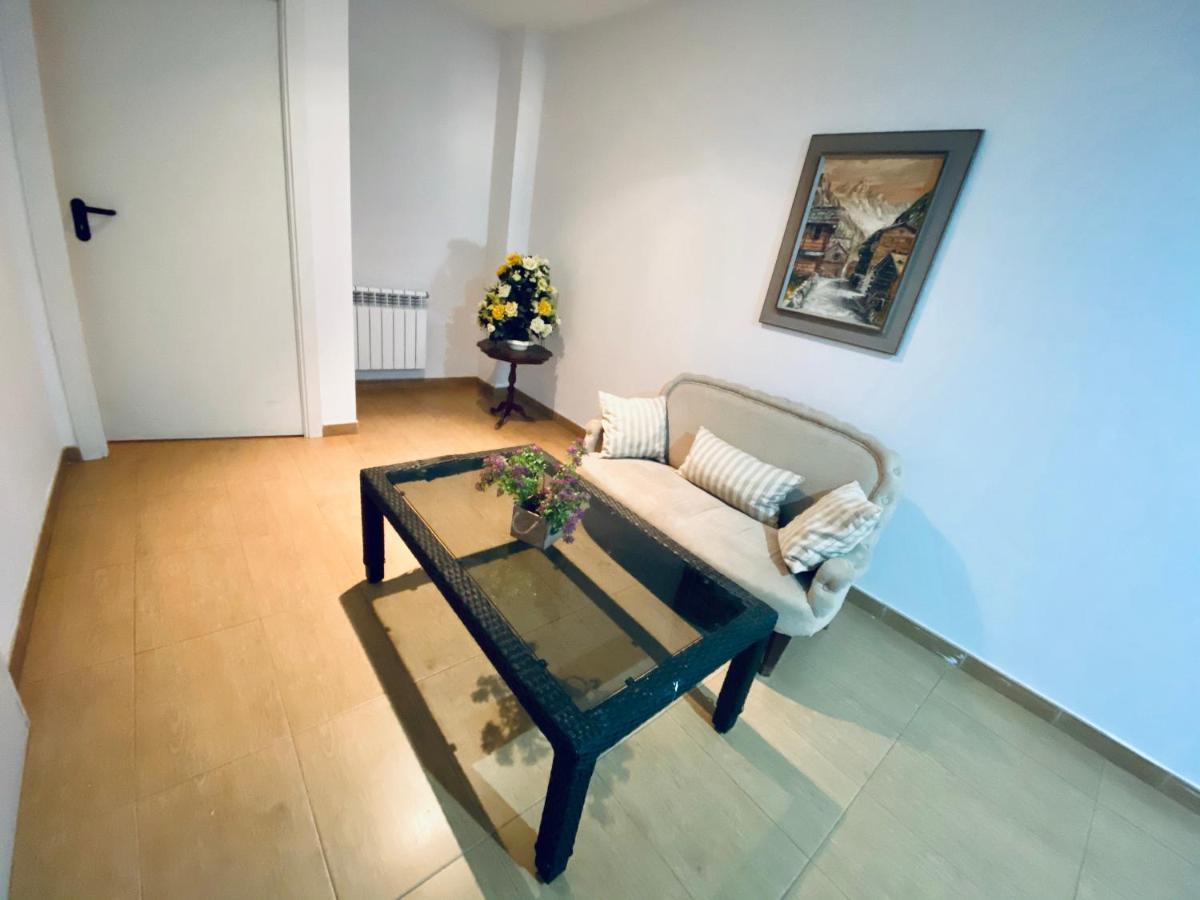 Albergue Internacional Vandrehjem Sarria Eksteriør billede